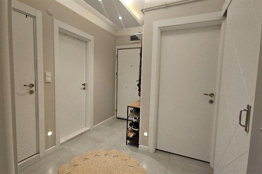 C21 LOCA'DAN MÜKEMMEL KONUMDA SATILIK 2+1 DAİRE