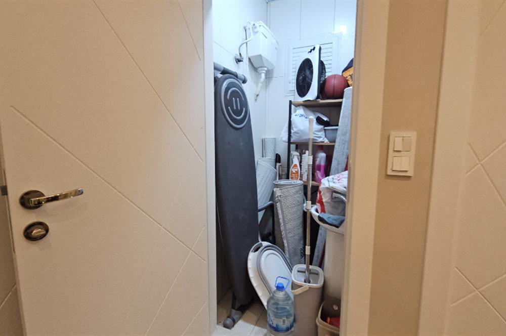 C21 LOCA'DAN MÜKEMMEL KONUMDA SATILIK 2+1 DAİRE
