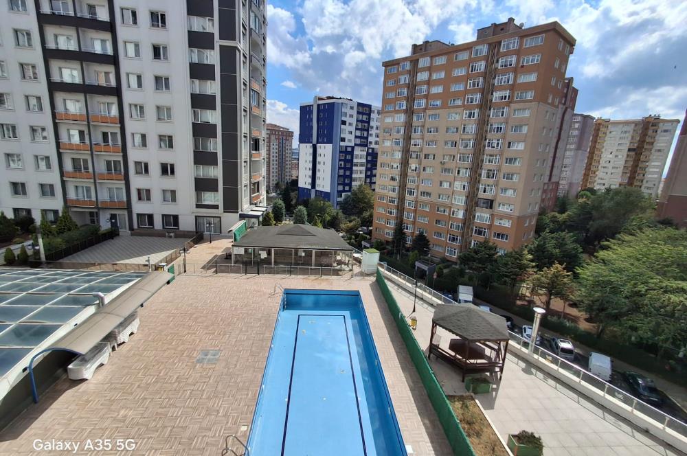 BARIŞ MAHALLESİNDE LÜX HAVUZ CEPHELİ SATILIK DAİRE
