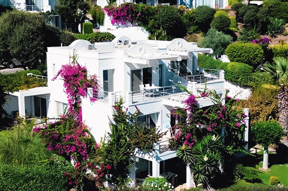 Yalıkavak Tilkicik Koyu Manzaralı Site içi Kiralık Dublex Daire 