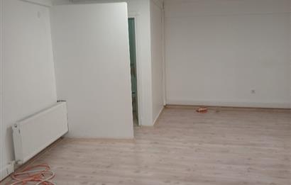 C21 ROOF'dan ANA CADDEYE PARALEL SOKAKTA 180M2 ASMA KATLI DUKKAN