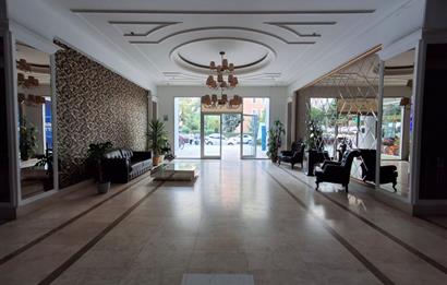 BARIŞ MAHALLESİNDE LÜX HAVUZ CEPHELİ SATILIK DAİRE