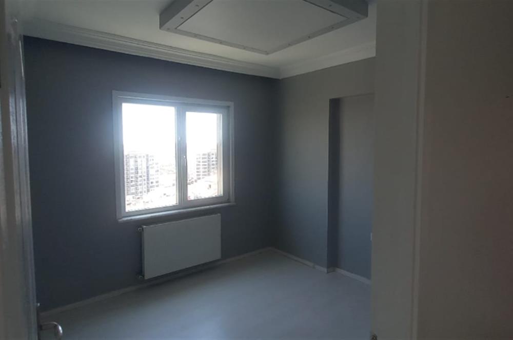 FERAH YAPILI BARIŞ MAHALLESİ MERKEZİ KONUMDA 3+1 SATILIK DAİRE