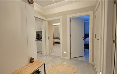 C21 LOCA'DAN MÜKEMMEL KONUMDA SATILIK 2+1 DAİRE