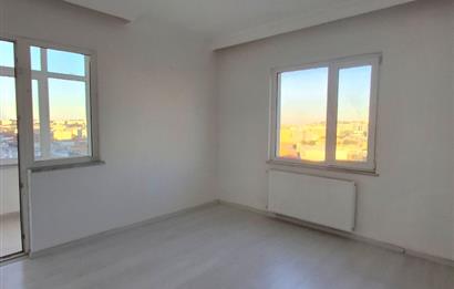 FERAH YAPILI BARIŞ MAHALLESİ MERKEZİ KONUMDA 3+1 SATILIK DAİRE