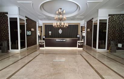 BARIŞ MAHALLESİNDE LÜX HAVUZ CEPHELİ SATILIK DAİRE