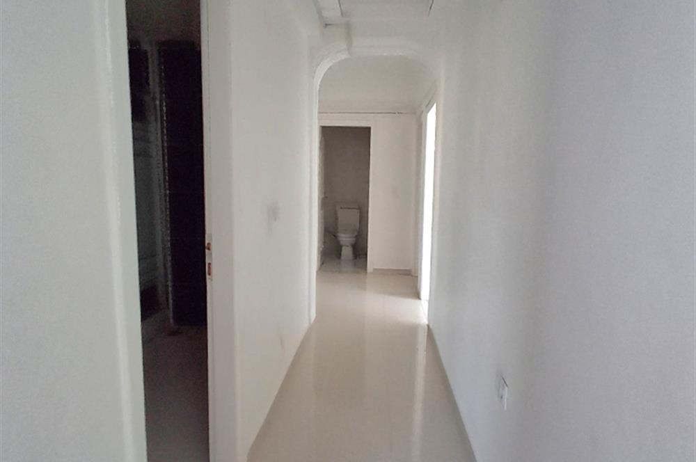 FERAH YAPILI BARIŞ MAHALLESİ MERKEZİ KONUMDA 3+1 SATILIK DAİRE