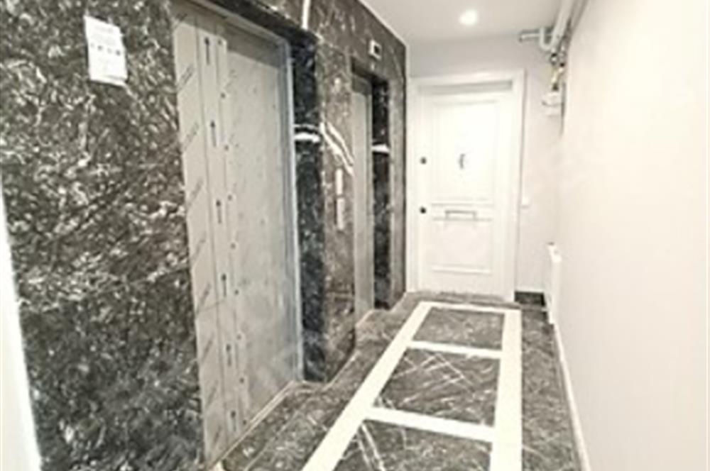 BAĞDAT CADDESİNE ÇOK YAKIN SATILIK 2 BANYOLU SIFIR 3+1