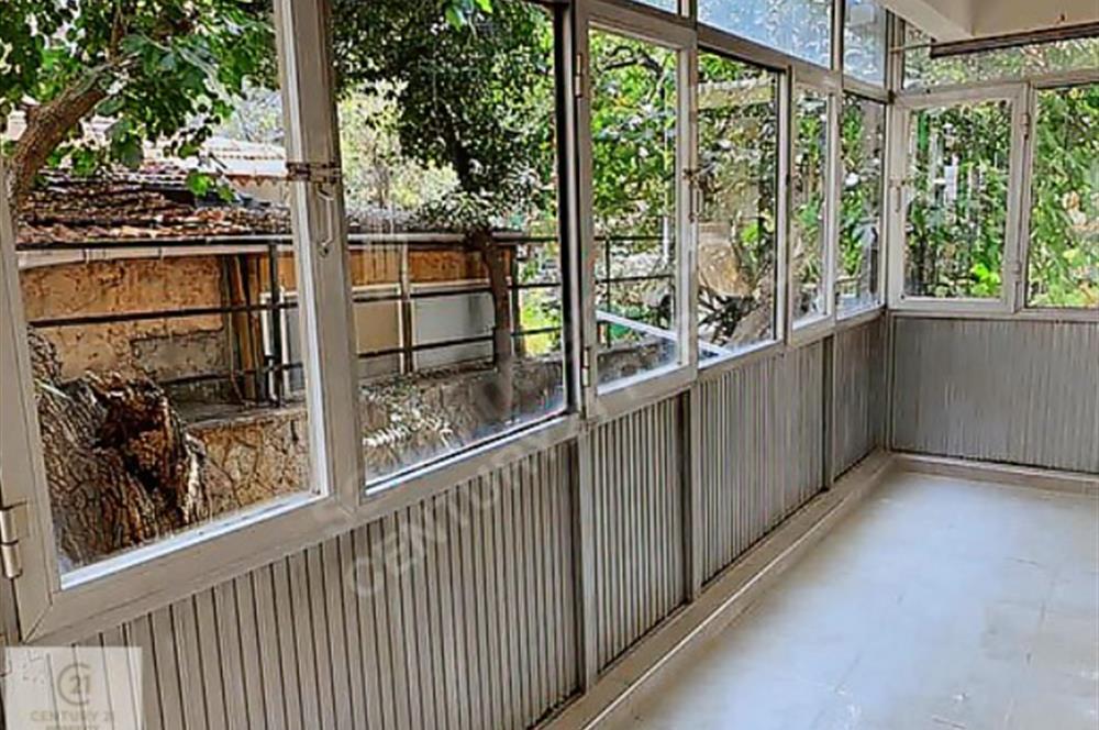 ALTINTEPE KLAVUZÇAYIRI CAD ÜZERİ SATILIK 2+2 GİRİŞ KAT