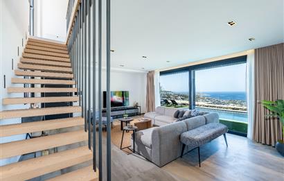 Deniz Manzaralı Özel Havuzlu Lüks Villa Full Eşyalı 