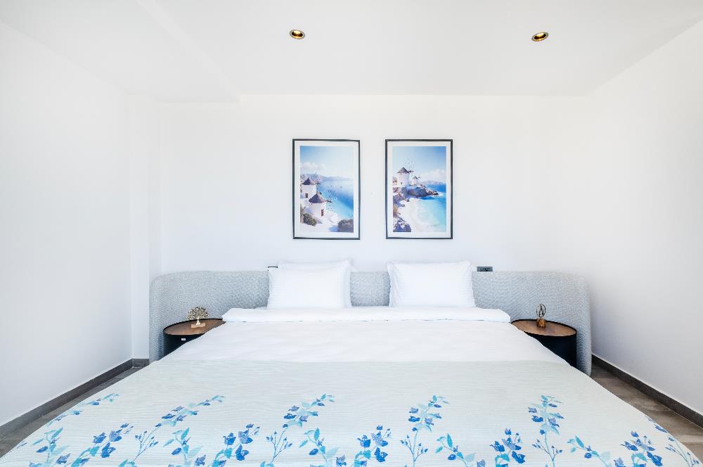 Deniz Manzaralı Özel Havuzlu Lüks Villa Full Eşyalı 