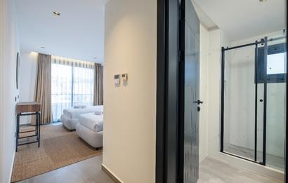 Deniz Manzaralı Özel Havuzlu Lüks Villa Full Eşyalı 