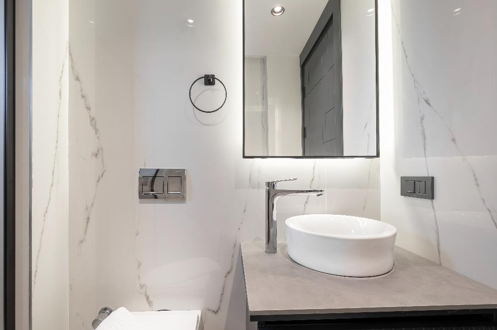Deniz Manzaralı Özel Havuzlu Lüks Villa Full Eşyalı 