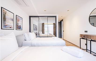 Deniz Manzaralı Özel Havuzlu Lüks Villa Full Eşyalı 