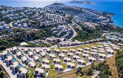 Deniz Manzaralı Özel Havuzlu Lüks Villa Full Eşyalı 