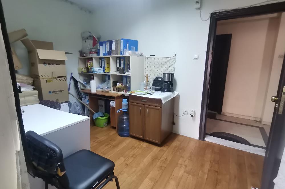 KADIKÖY BELEDİYESİNE YAKIN OFİS BÜRO SATILIK CENTURY 21 SAHRADAN