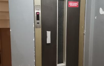 KADIKÖY BELEDİYESİNE YAKIN OFİS BÜRO SATILIK CENTURY 21 SAHRADAN