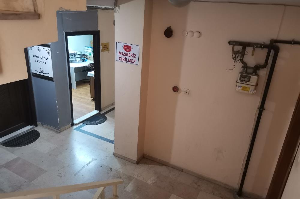 KADIKÖY BELEDİYESİNE YAKIN OFİS BÜRO SATILIK CENTURY 21 SAHRADAN