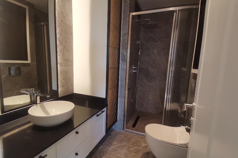CENTURY 21 SAHRA'DAN SIFIR BİNADA 3+1 105 M2 NET KISMİ DENİZ MAN