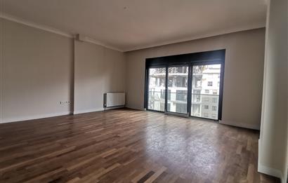 SUADİYE SATILIK 3+1 CADDEYE YAKIN ARA KAT BOŞ HEMEN TESLİM