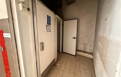 E-5 GÖZTEPE KAVŞAĞI İFM BAĞLANTI YOLU ÜZERİNDE DÜZ GİRİŞ DÜKKAN