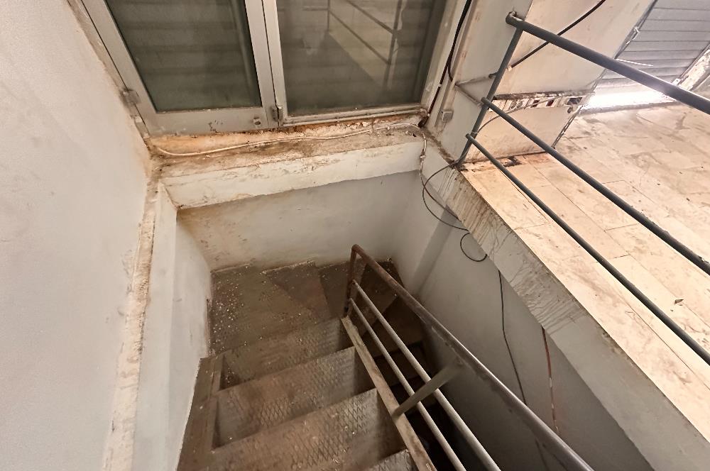 E-5 GÖZTEPE KAVŞAĞI İFM BAĞLANTI YOLU ÜZERİNDE DÜZ GİRİŞ DÜKKAN