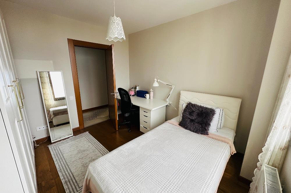 Yakacık Adalar Manzaralı ASİA PARK Sitesi 3,5+1 Satılık Daire