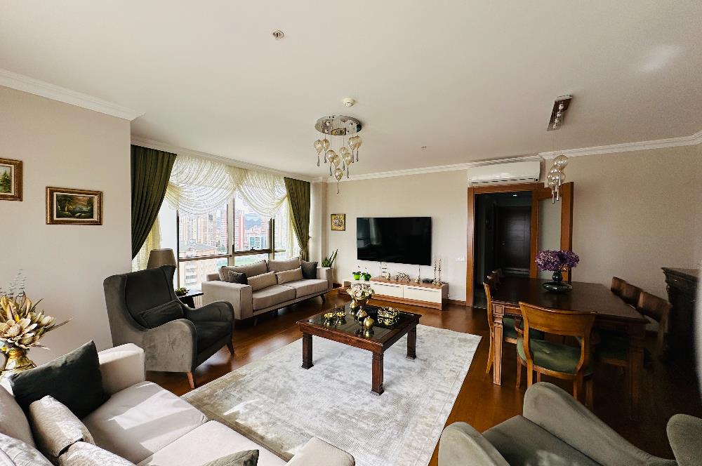Yakacık Adalar Manzaralı ASİA PARK Sitesi 3,5+1 Satılık Daire