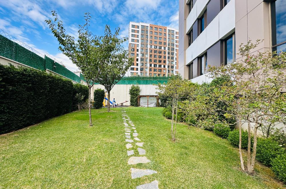 Yakacık Adalar Manzaralı ASİA PARK Sitesi 3,5+1 Satılık Daire