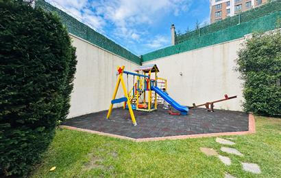 Yakacık Adalar Manzaralı ASİA PARK Sitesi 3,5+1 Satılık Daire