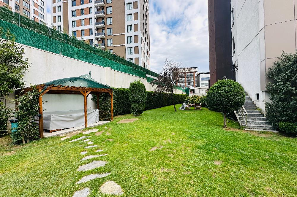 Yakacık Adalar Manzaralı ASİA PARK Sitesi 3,5+1 Satılık Daire
