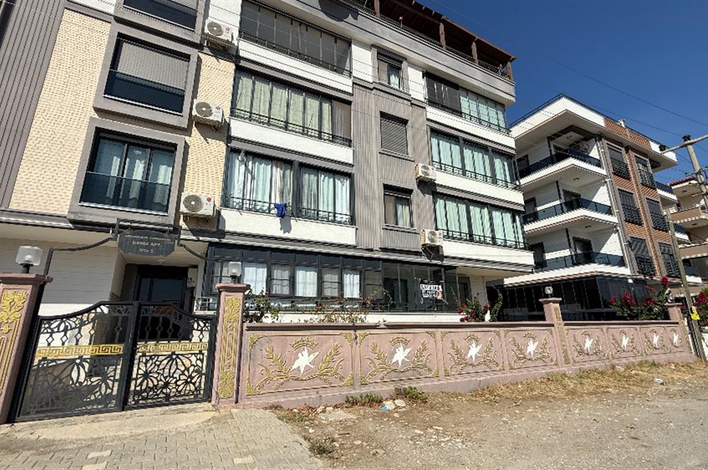Edremit Altınkum'da, 5 yaşında, 2+1,  Denize Yakın Satılık Daire