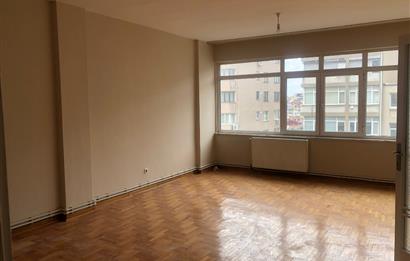 CADDE ÜSTÜ! HALASKARGAZİ'NİN KALBİNDE KİRALIK DAİRE!!