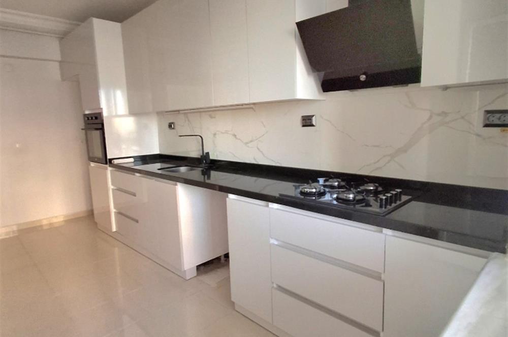 FERAH YAPILI BARIŞ MAHALLESİ MERKEZİ KONUMDA 3+1 SATILIK DAİRE