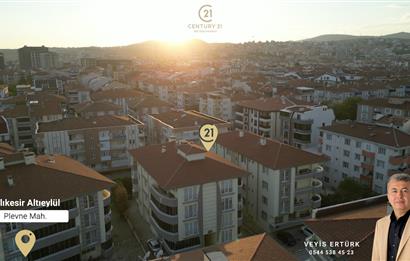 Century 21 Bal'dan Plevne Mahallesinde Satılık 3+1 Daire