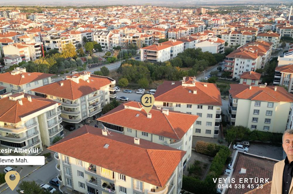 Century 21 Bal'dan Plevne Mahallesinde Satılık 3+1 Daire