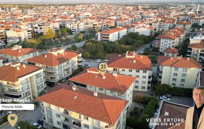 Century 21 Bal'dan Plevne Mahallesinde Satılık 3+1 Daire