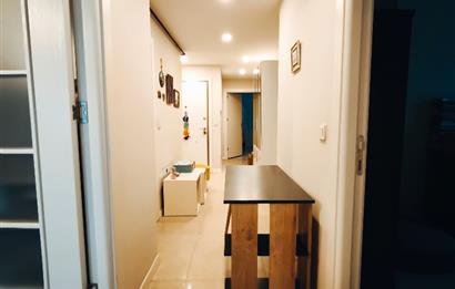 Suadiye'de Ferah Ara Kat Balkonlu Satılık 2+1  Daire