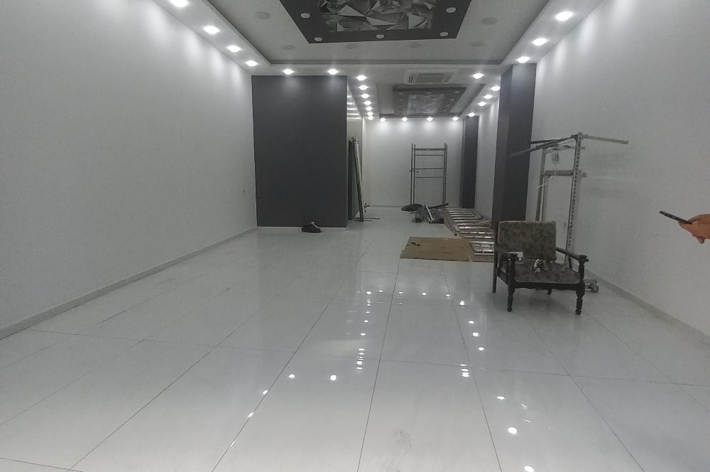 FATİH'DE CADDE ÜZERİ KİRALIK GİRİŞ DÜKKAN VE SHOWROOM 1.KAT