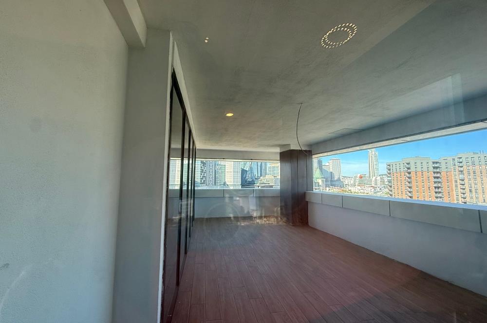 FİNANSŞEHİR ALİZE TOWER’DA ÖZEL MUTFAK VE WC’Lİ OFİS