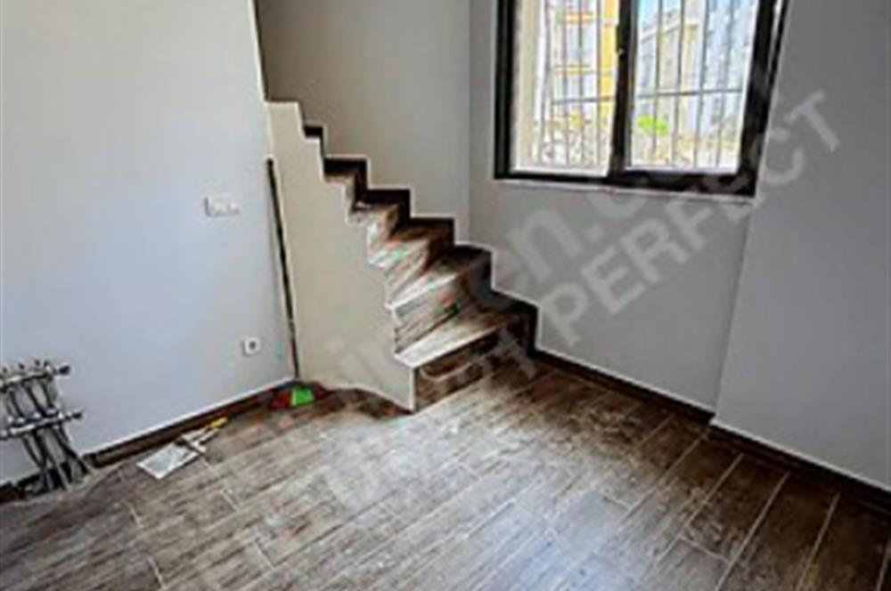 KARTAL ESENTEPE'DE , SIFIR, 2+1 SATILIK TERS DÜBLEKS DAİRE