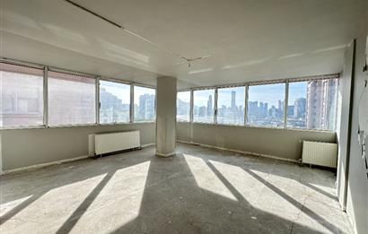 ÜMRANİYE SOYAK YENİŞEHİRDE 165m2 TABELA DEĞERİ YÜKSEK OFİS KATI