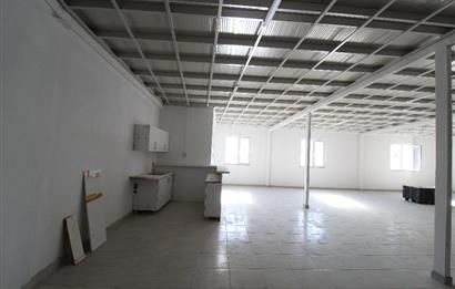 FATİH'DE CADDE ÜZERİ KİRALIK GİRİŞ DÜKKAN VE SHOWROOM 1.KAT