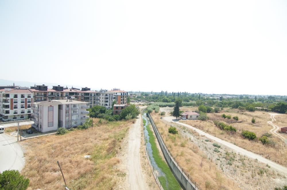 Edremit Hamidiye'de Satılık, 3+1, Asansörlü Ferah Daire