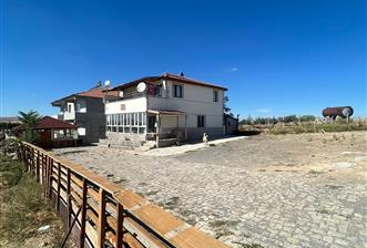 Topaklı Köyü’nde Doğayla İç İçe Huzurlu  Satılık Çiftlik