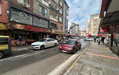 C21 BAL'DAN KASAPLAR MAH.ANAFARTALAR CAD.ÜSTÜ SATILIK İŞYERİ 2+1