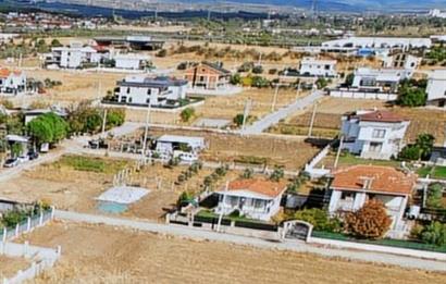 Villa / Konut İmarlı Satılık 500 m2 arsa