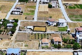 Villa / Konut İmarlı Satılık 500 m2 arsa