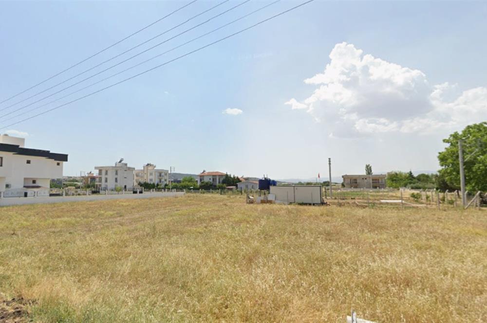 Villa / Konut İmarlı Satılık 500 m2 arsa