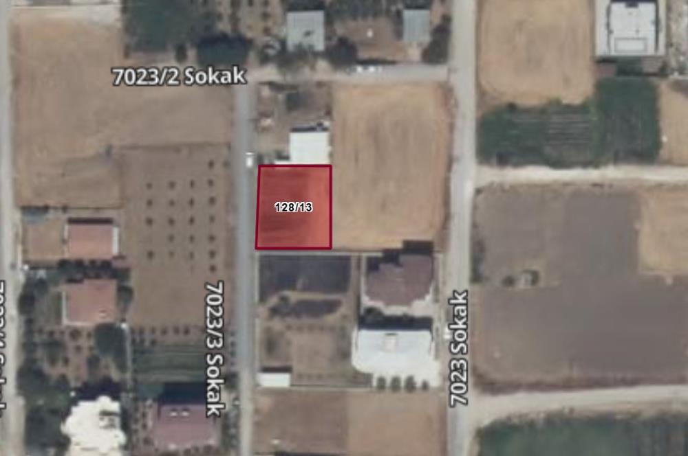 Villa / Konut İmarlı Satılık 500 m2 arsa